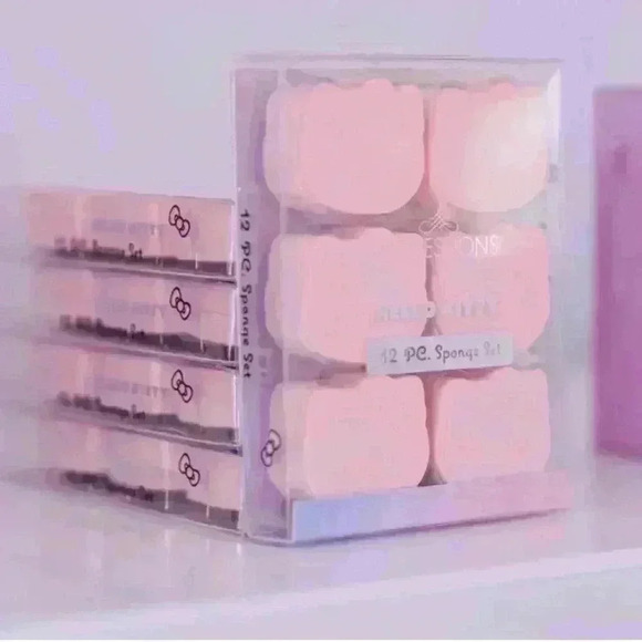 Hello Kitty 12 PC Sponge Gift Set Beauty Blender Sanrio Vanity Makeup Essential - Picture 2 of 5